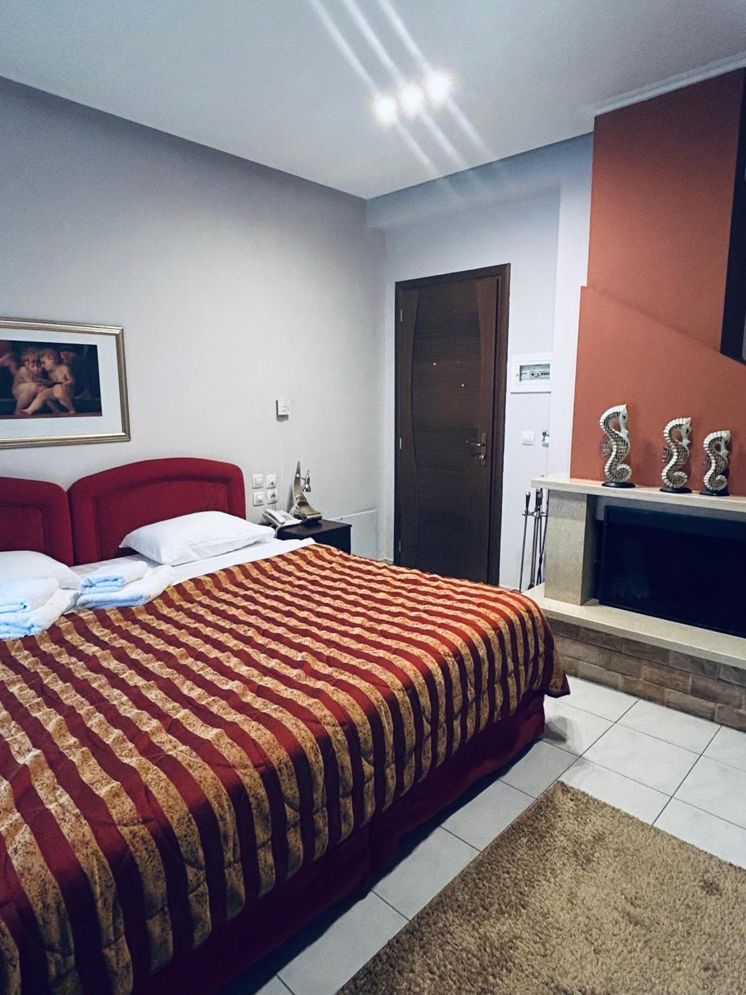 Hotel Athina Като-Лутракі Екстер'єр фото